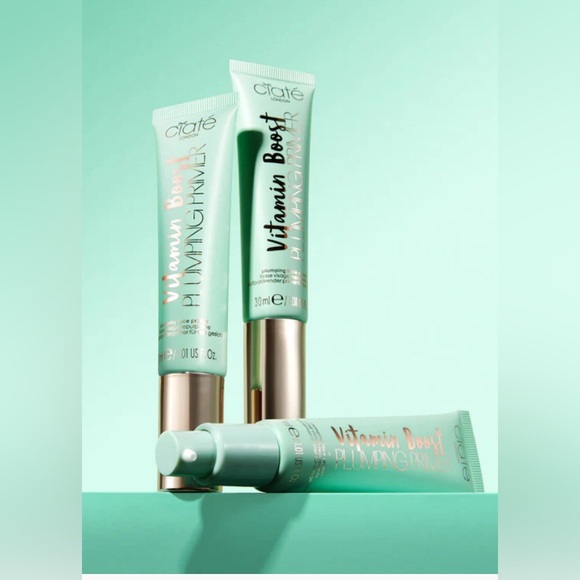 Vitamin Boost Plumping Primer
Advanced Moisture Complex Serum-Primer NIB - Picture 6 of 7